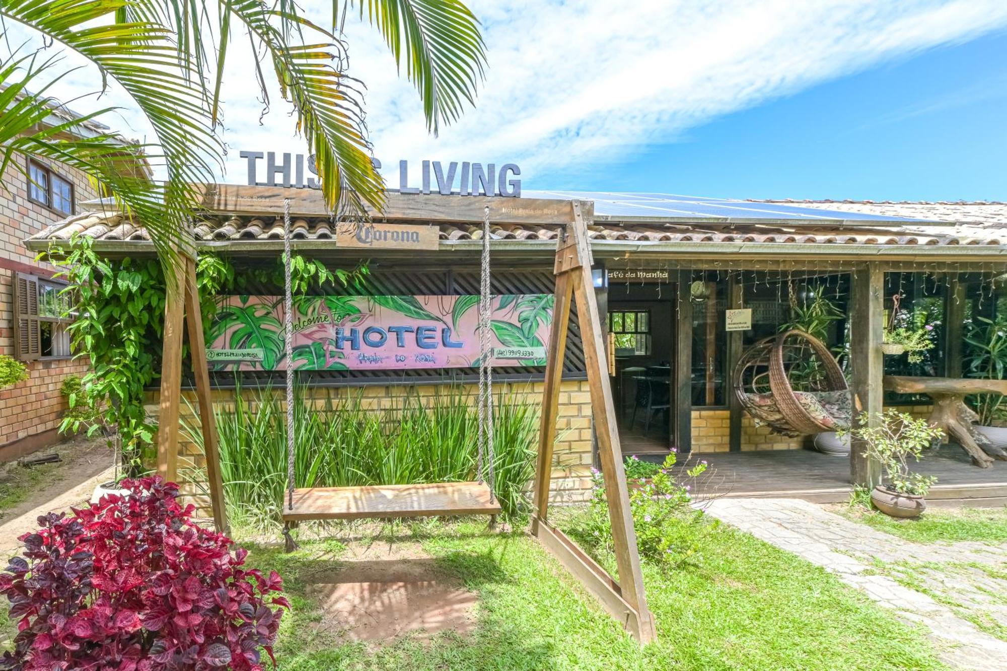 Hotel Praia Do Rosa Esterno foto